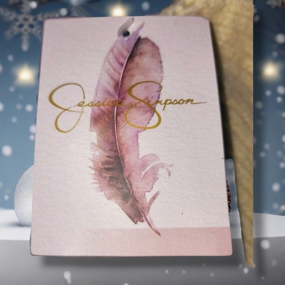 JESSICA SIMPSON NWT PEARL KNIT BEANIE. - Picture 4 of 5